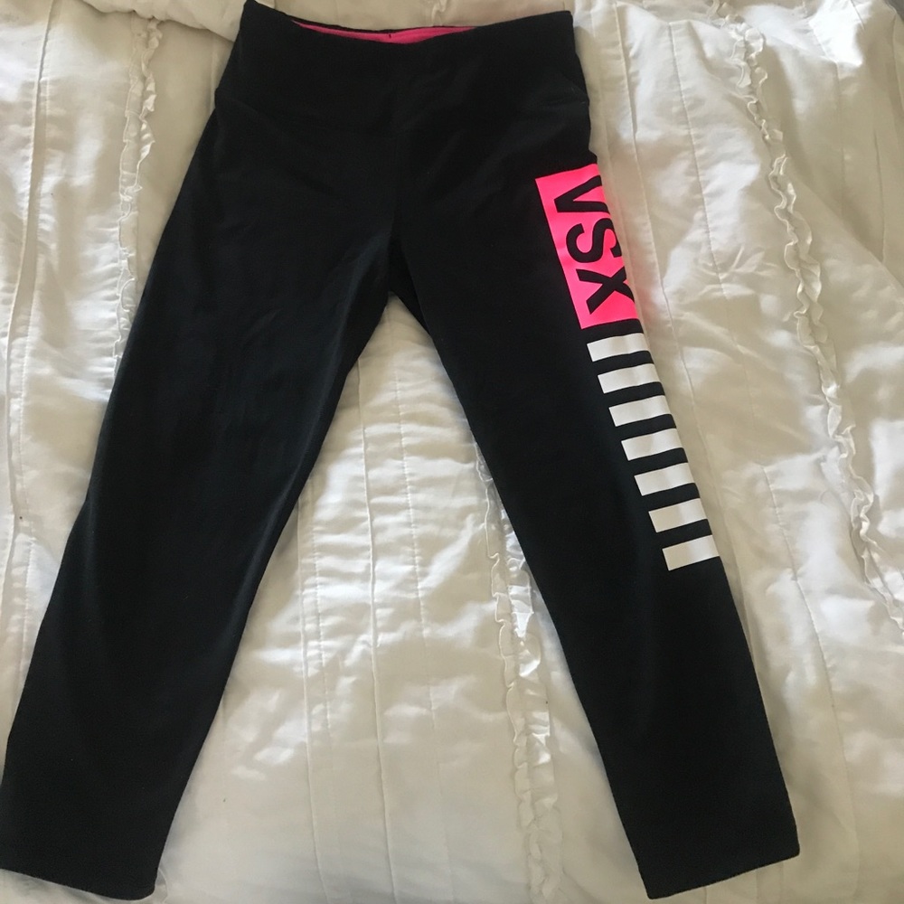 Victoria’s Secret knockout workout pants